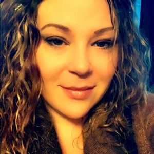 COPY - Meet your Posher, Danica